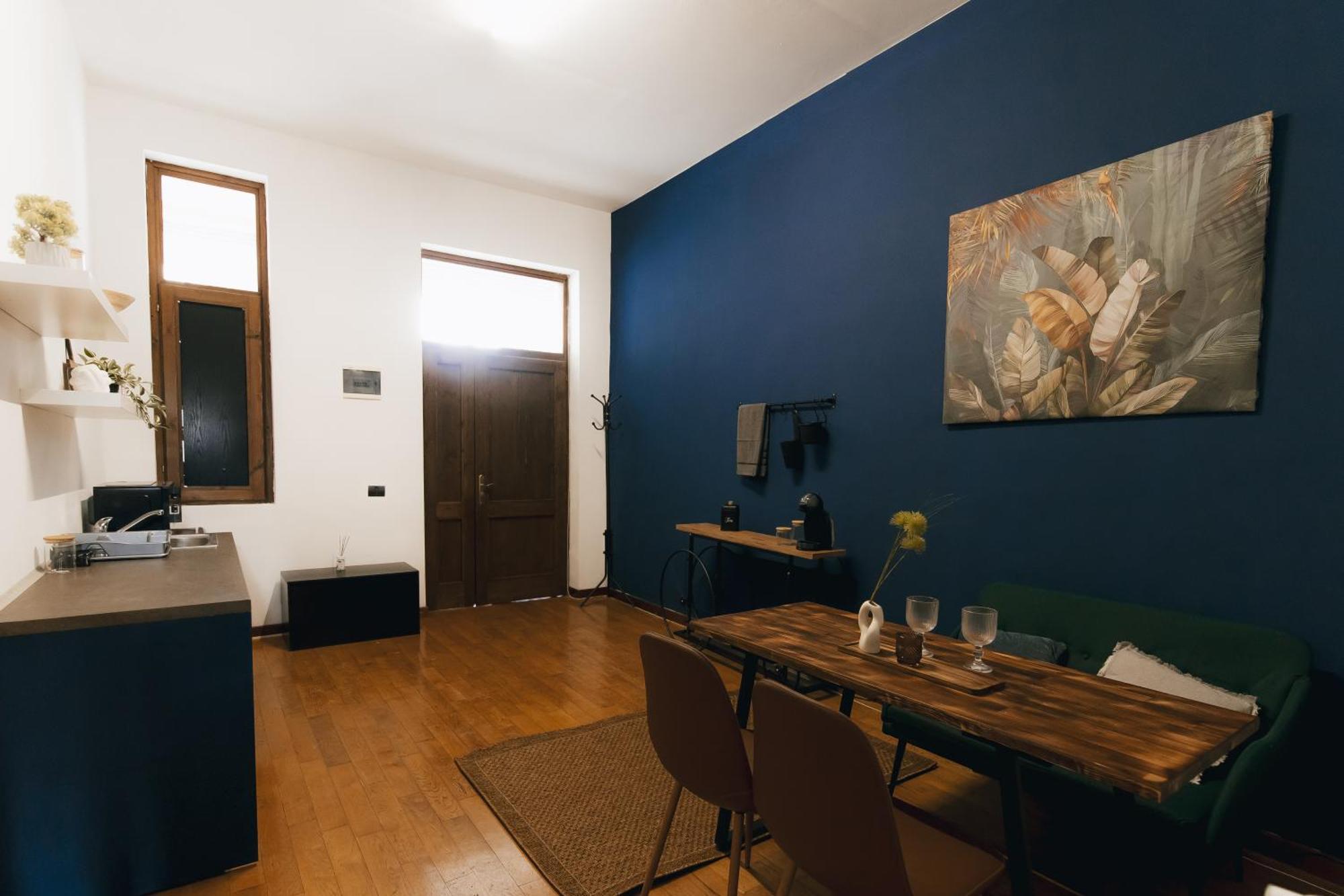 Central Blue Charm Arad Bagian luar foto